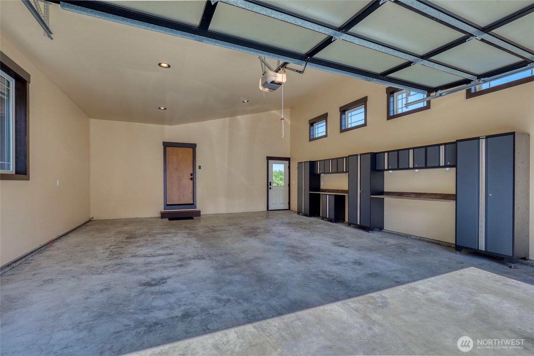 2885 Newell Road Property Photo 29