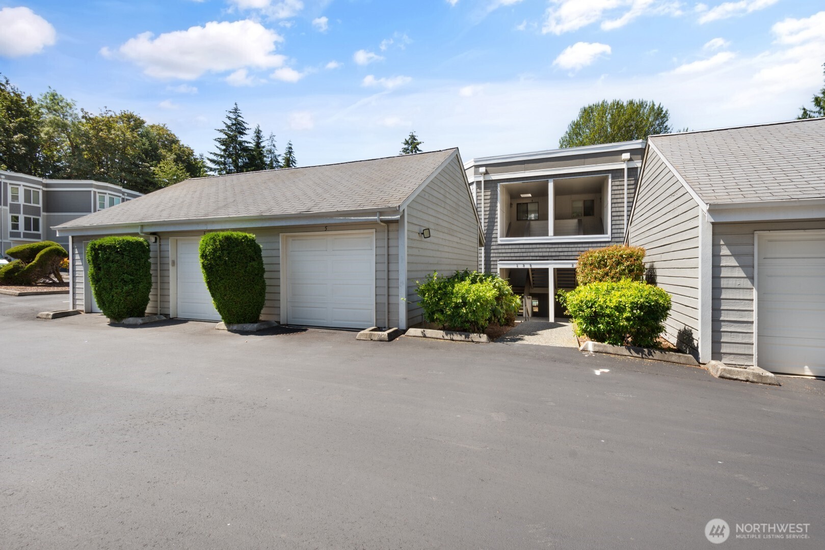 4202 Factoria Boulevard D1 Property Photo 1