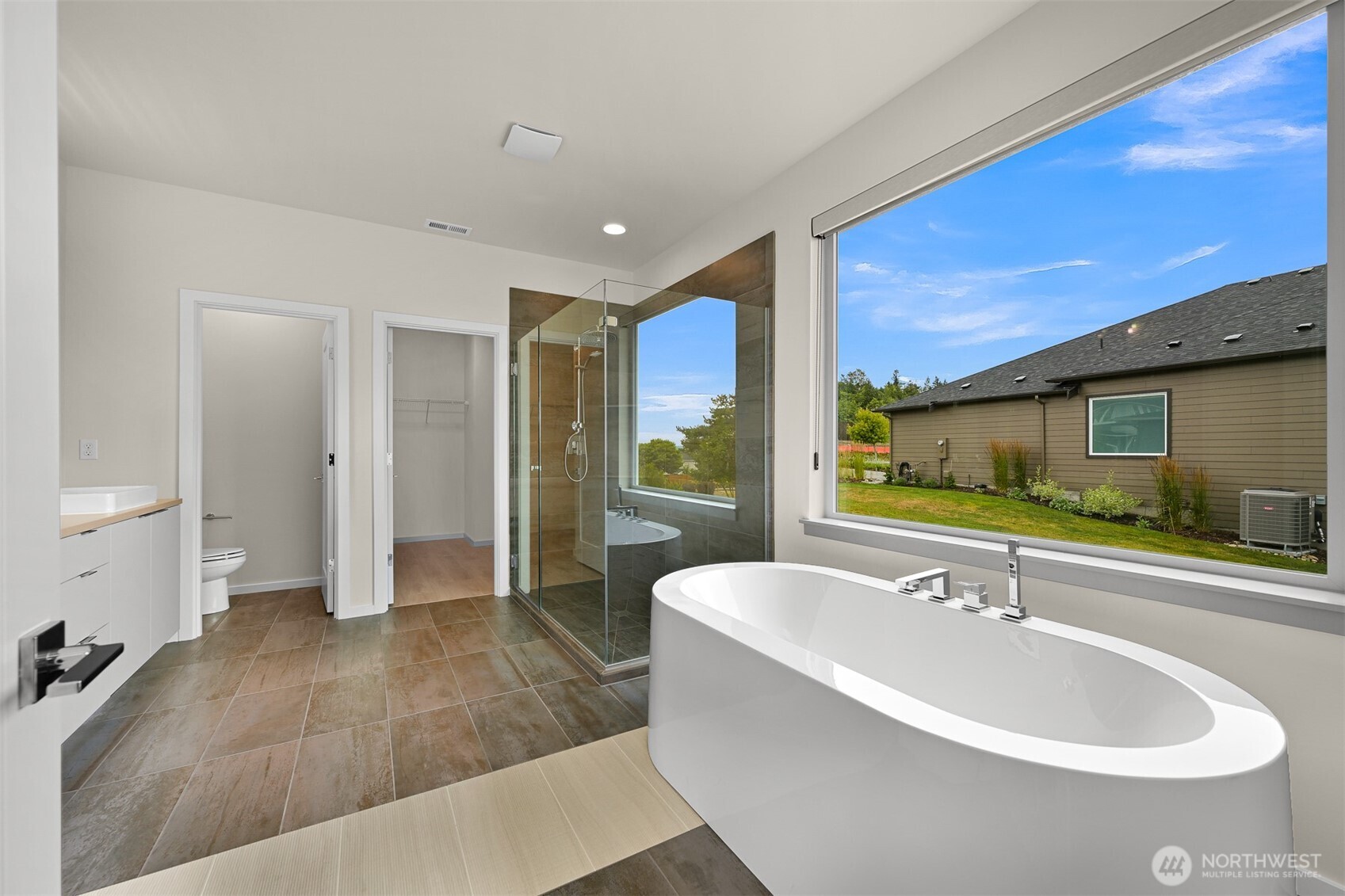 8479 Camas Drive Property Photo 13