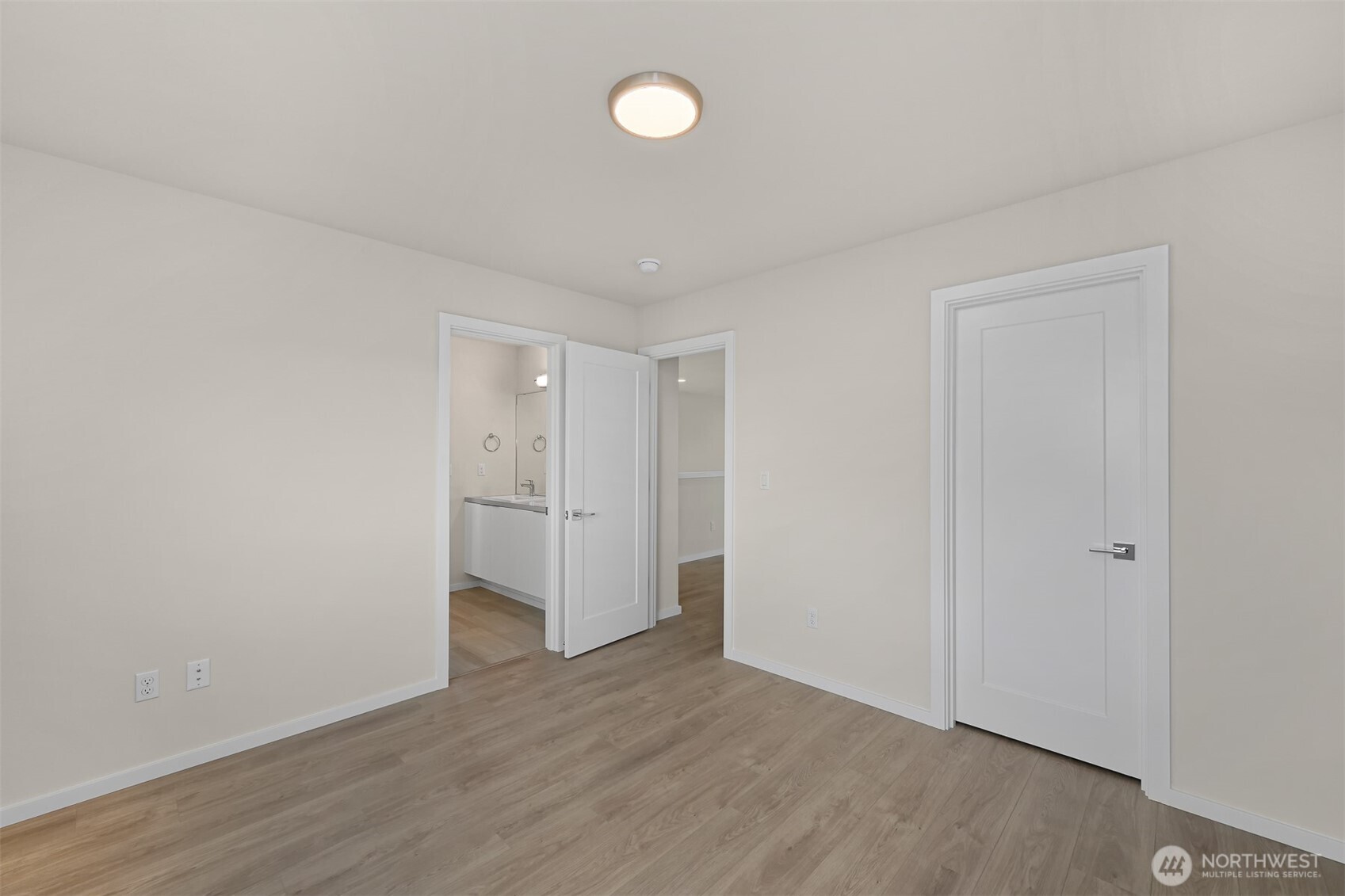 8479 Camas Drive Property Photo 19