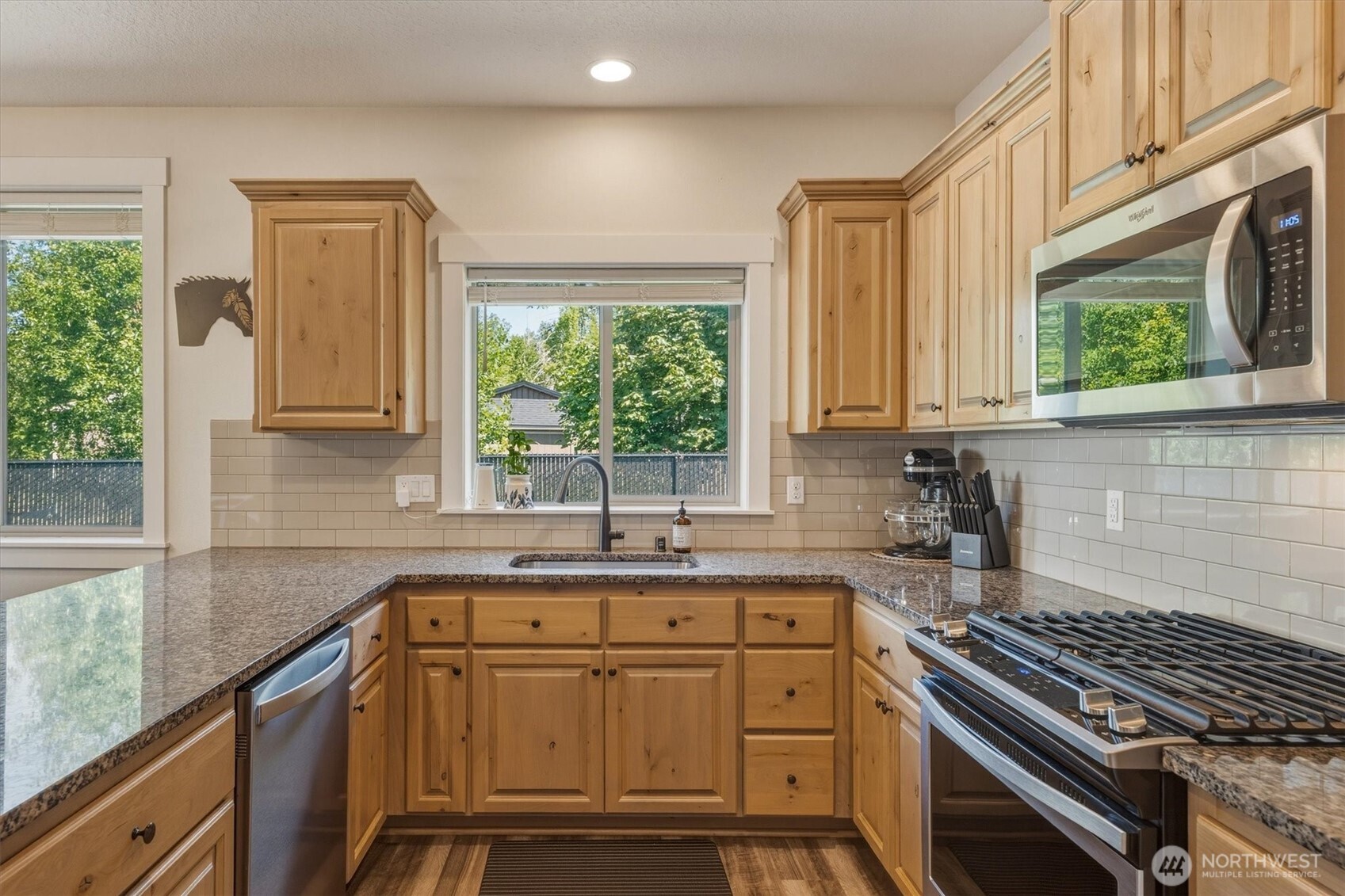 116 Zephyr Drive Property Photo 11