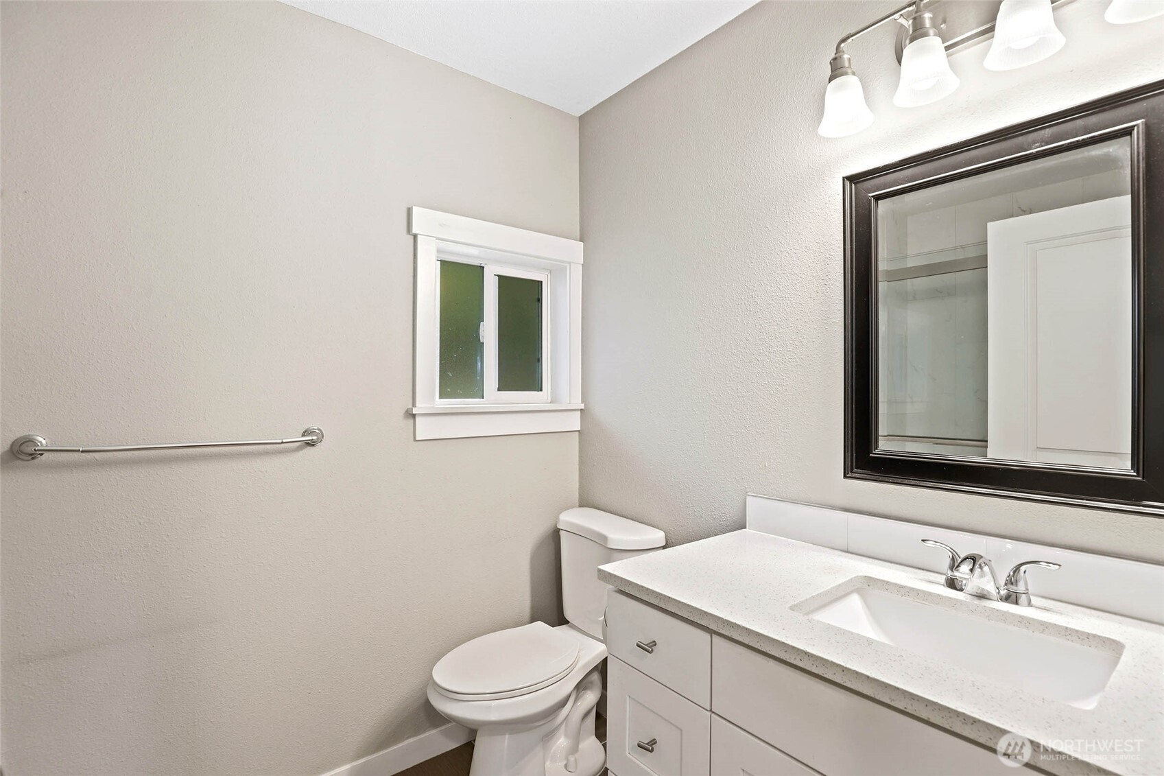 6615 S Huson Street Property Photo 18