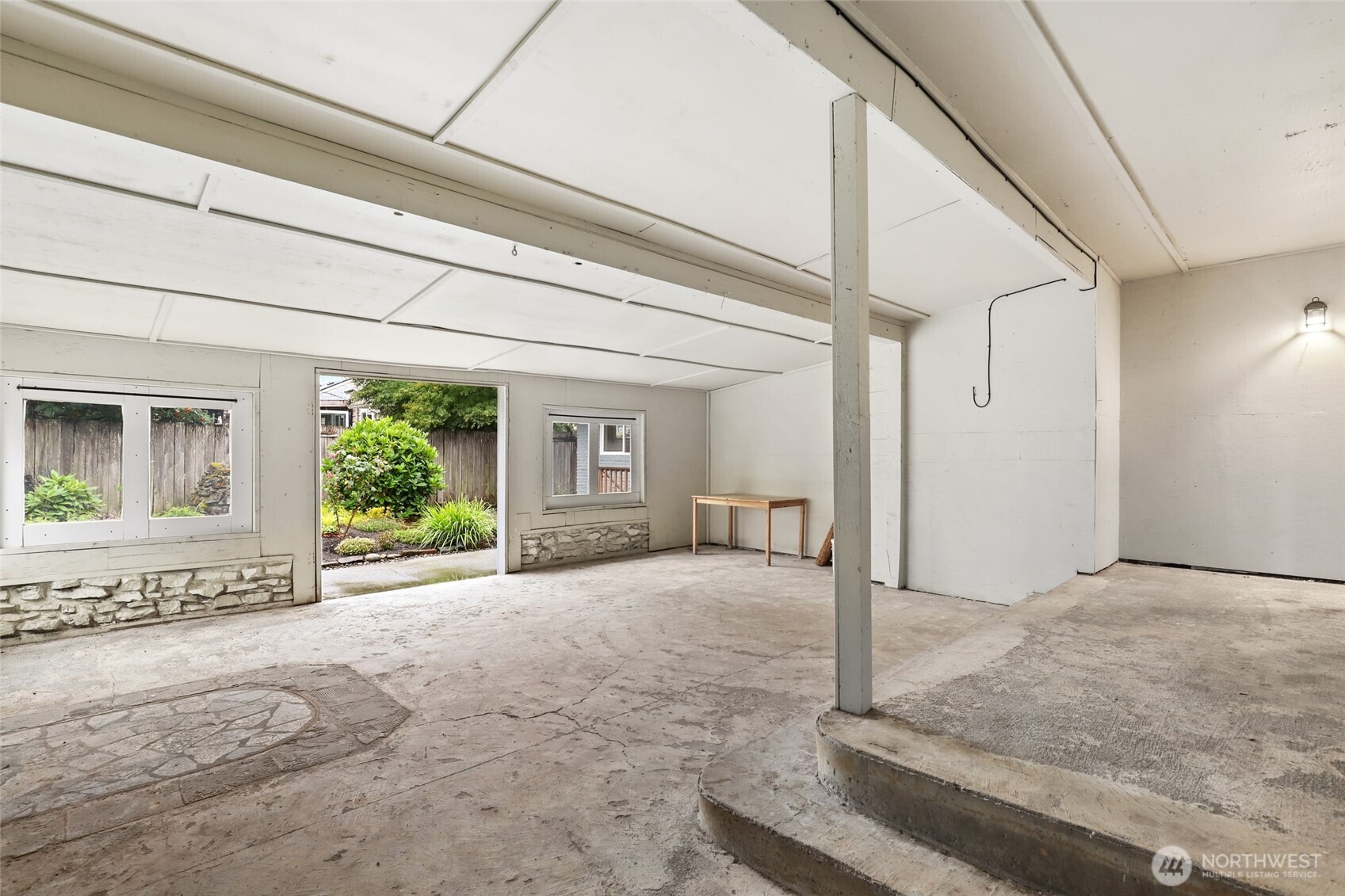 6615 S Huson Street Property Photo 27