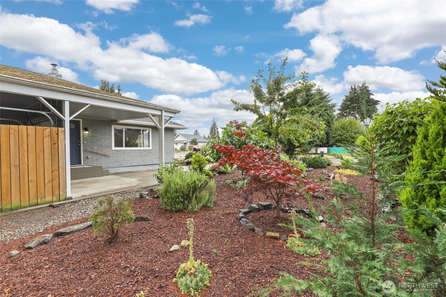 6615 S Huson Street Property Photo 33