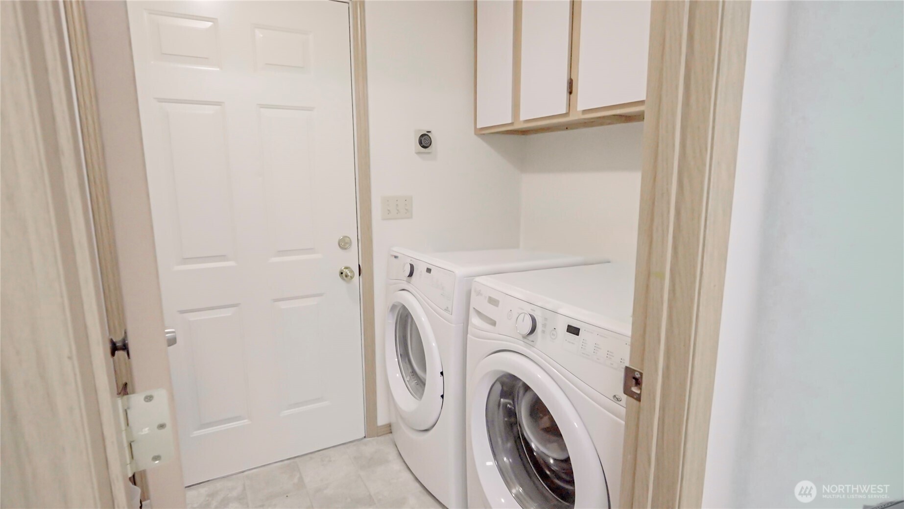 4846 S 48th Street Property Photo 11