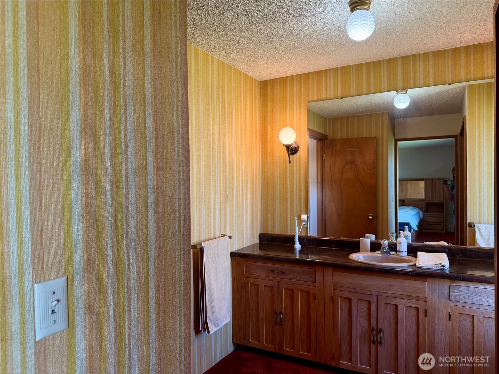 705 Ne Blake Avenue Property Photo 17