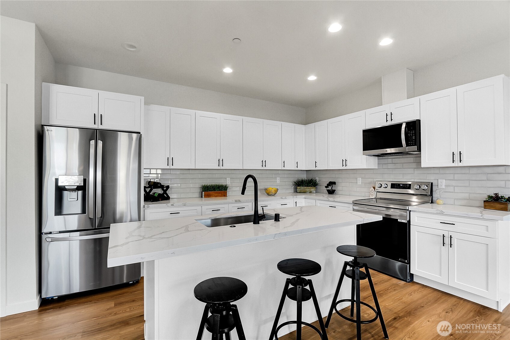 629 107th Place A Property Photo 13