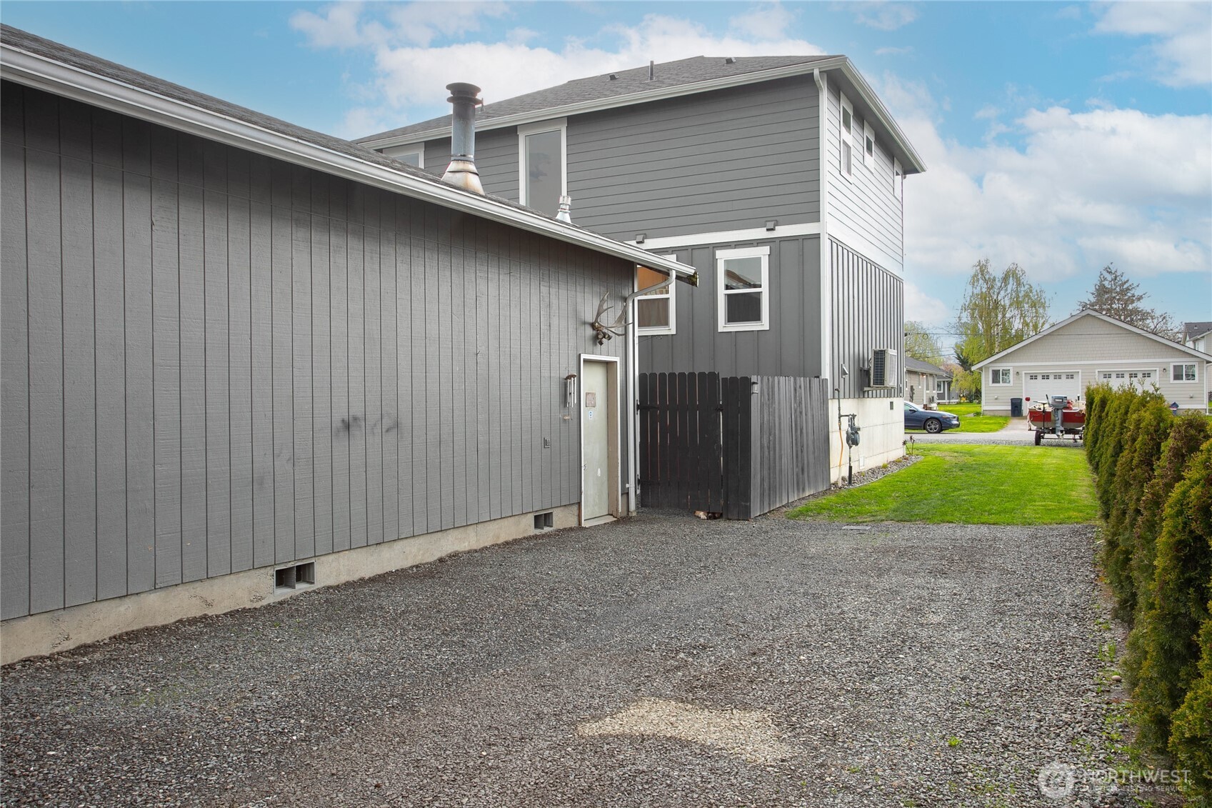 226 Morton Street Property Photo 36