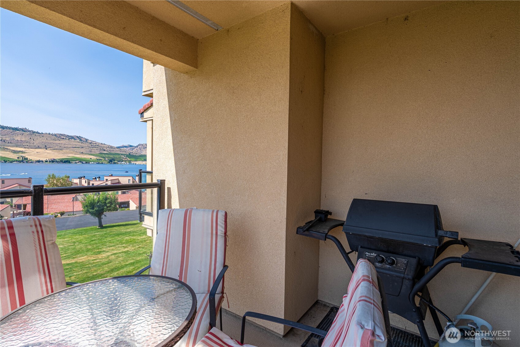 100 Lake Chelan Shores 17-11 Property Photo 6