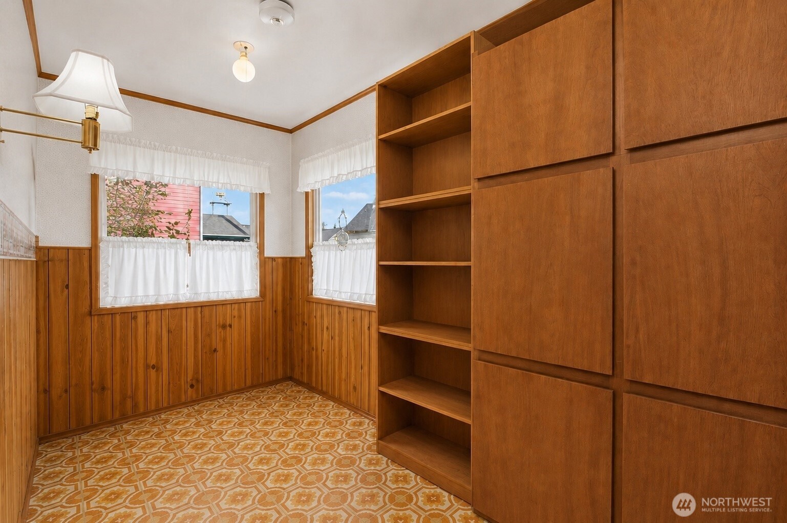231 Spruce Street Property Photo 10