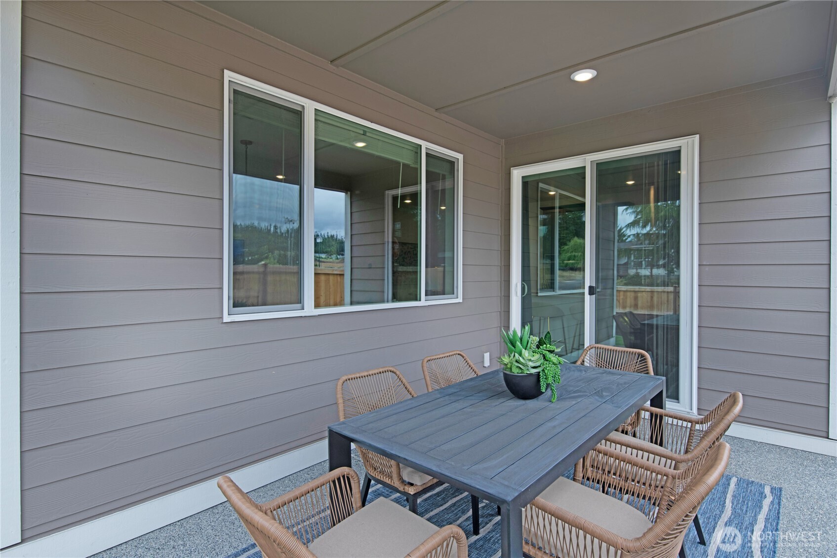 680 Sunbeam Place Property Photo 13