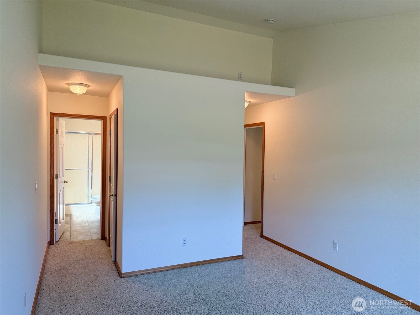 5306 5308 51st Avenue Ct Property Photo 9