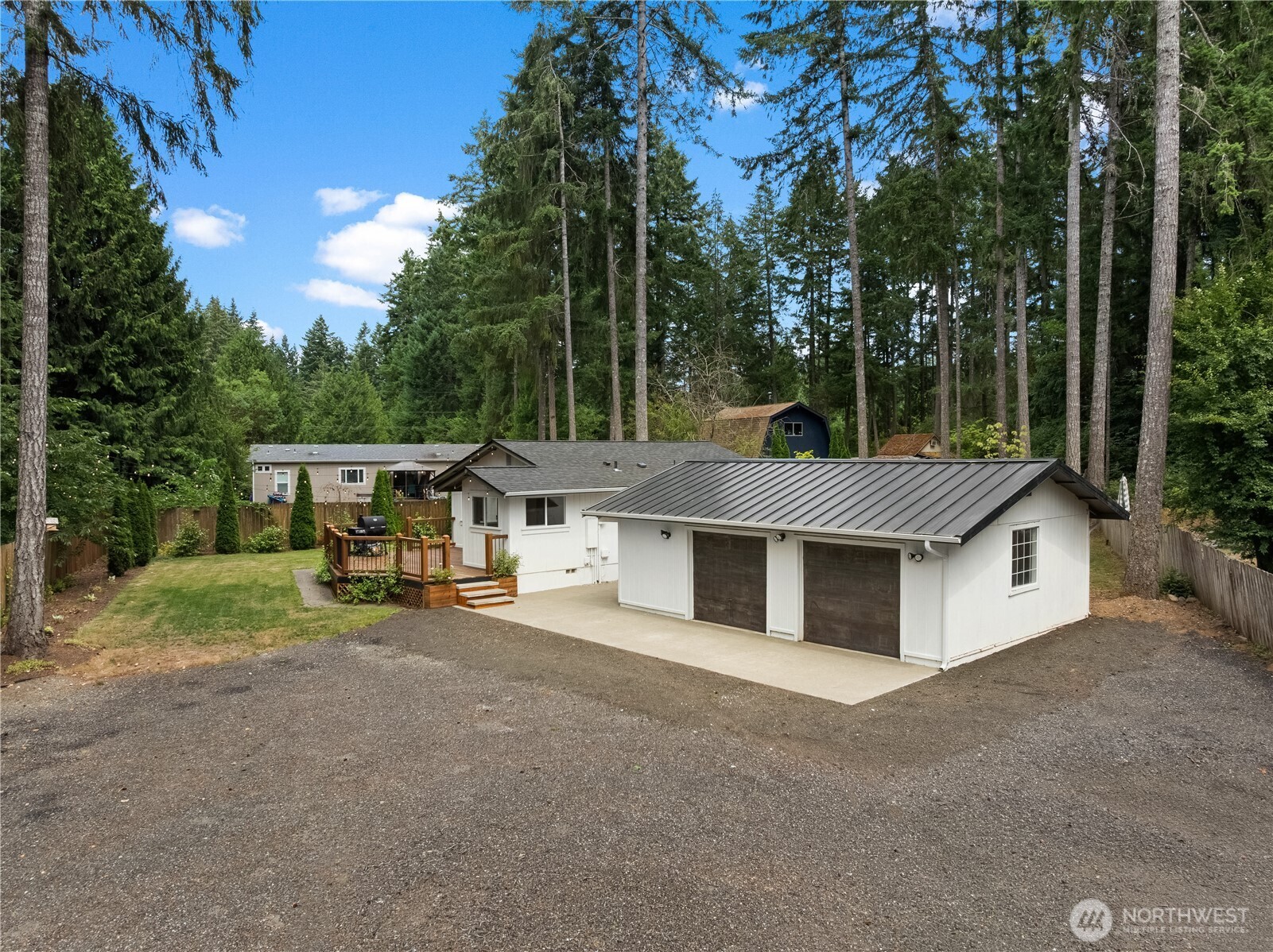 14021 133rd Street Property Photo 1