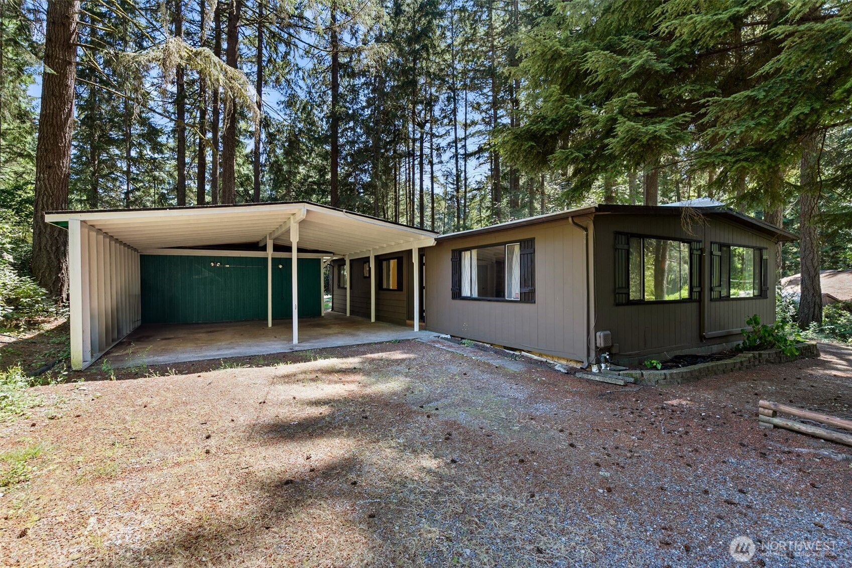 14011 Hollyburn Lane Property Photo 2