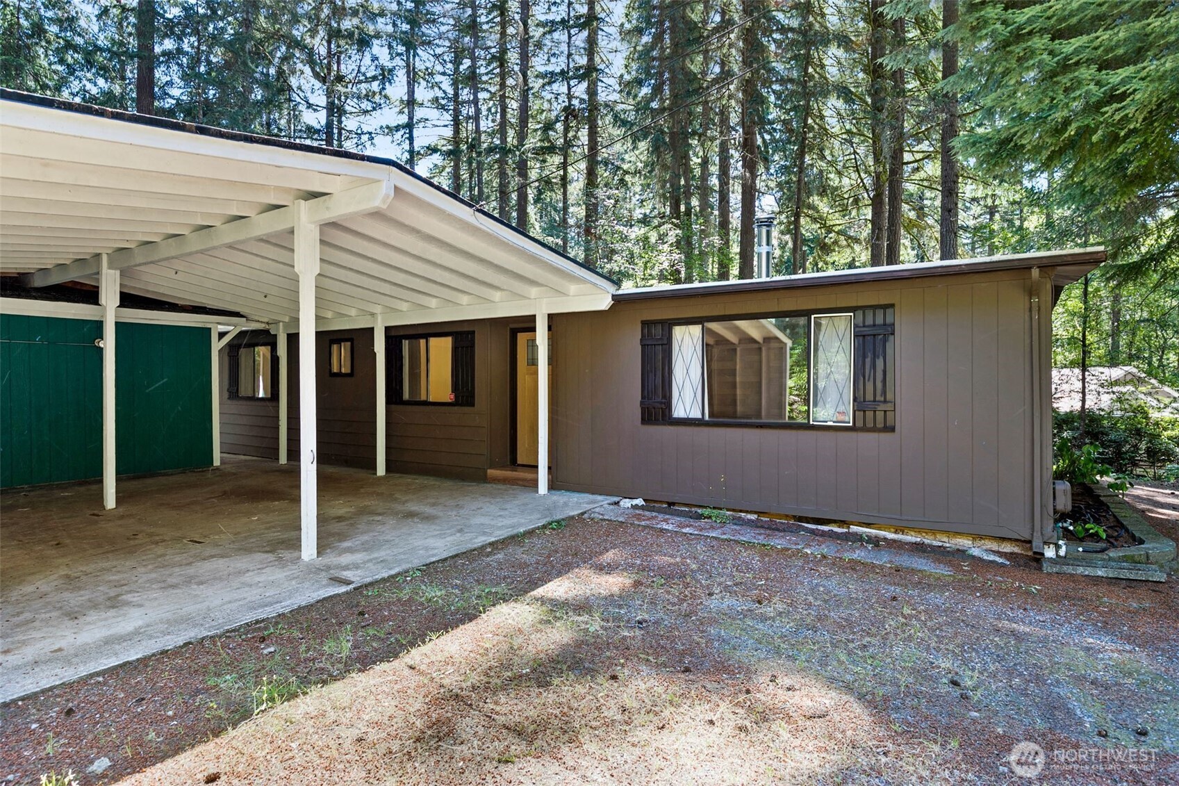 14011 Hollyburn Lane Property Photo 3