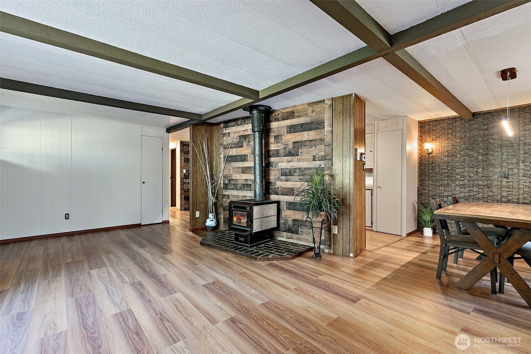 14011 Hollyburn Lane Property Photo 14