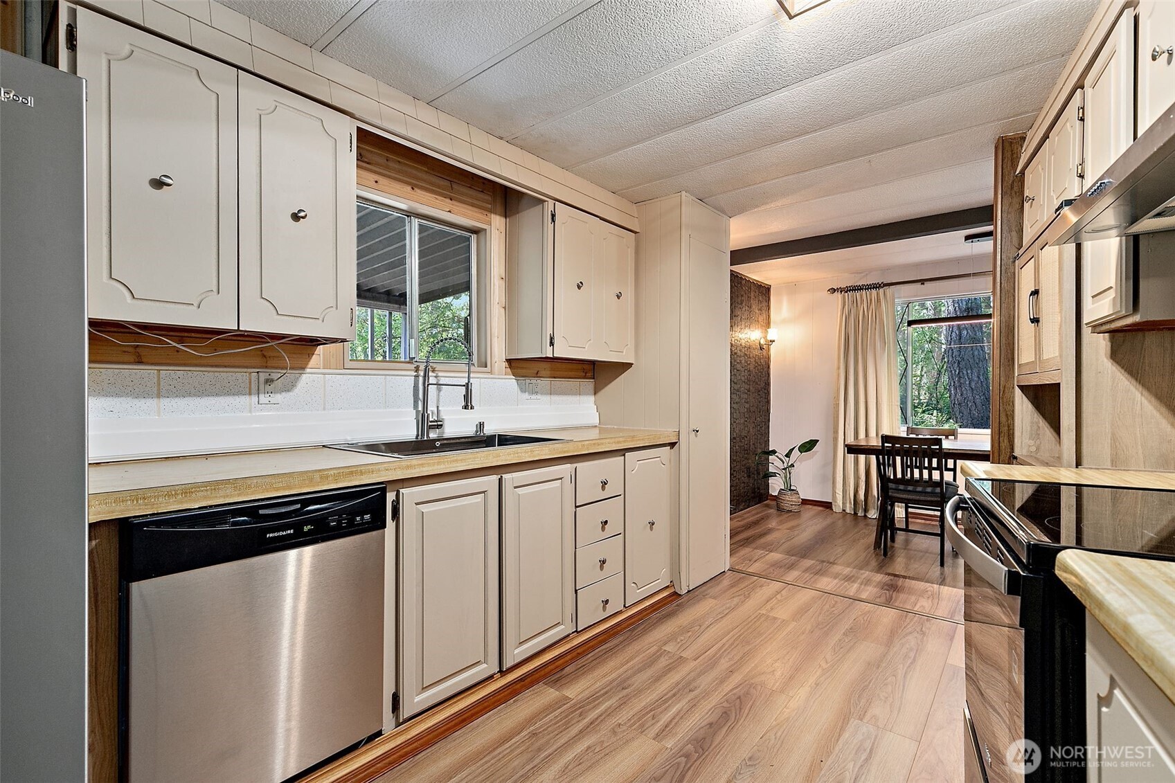 14011 Hollyburn Lane Property Photo 20