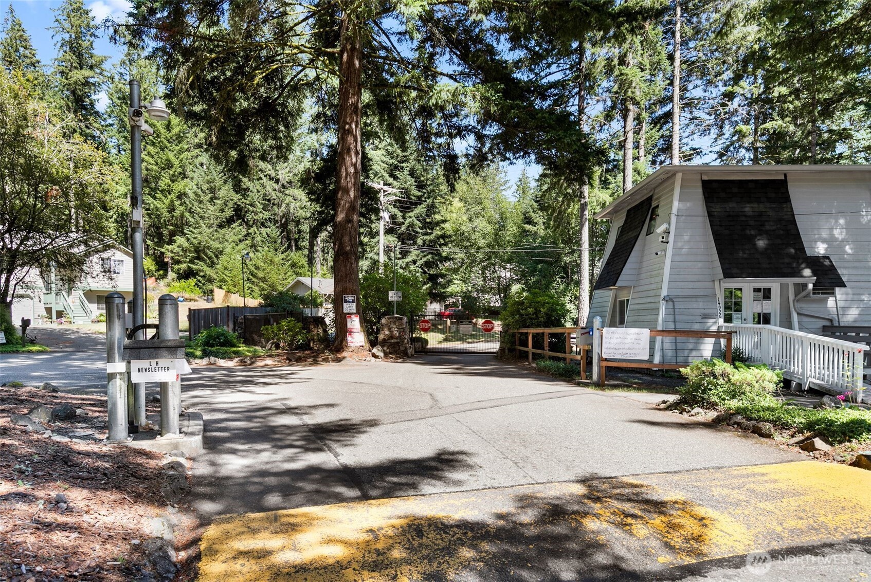 14011 Hollyburn Lane Property Photo 32