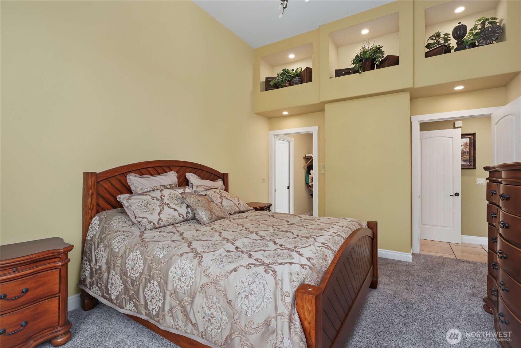 914 Harvest Drive Property Photo 16
