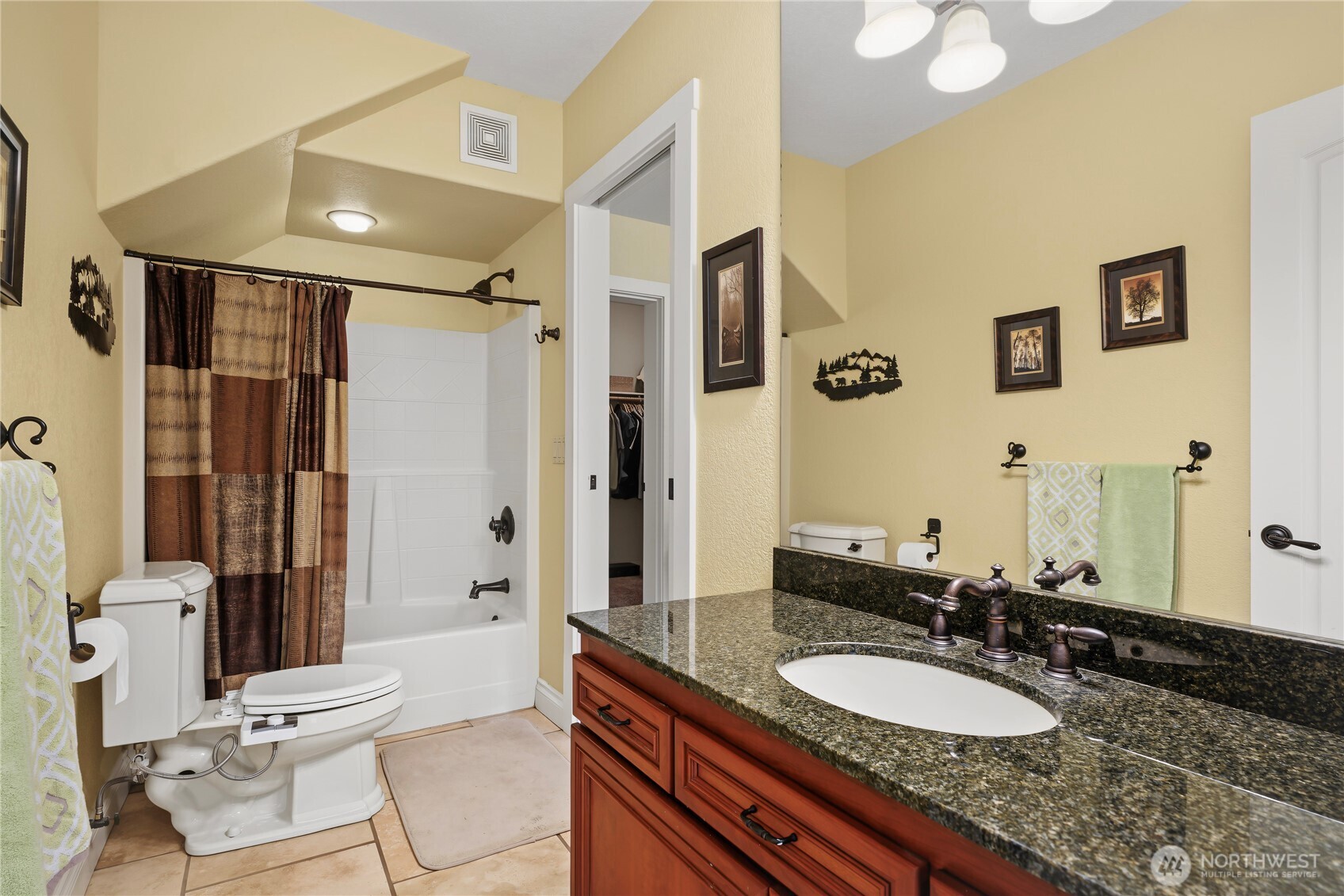 914 Harvest Drive Property Photo 28