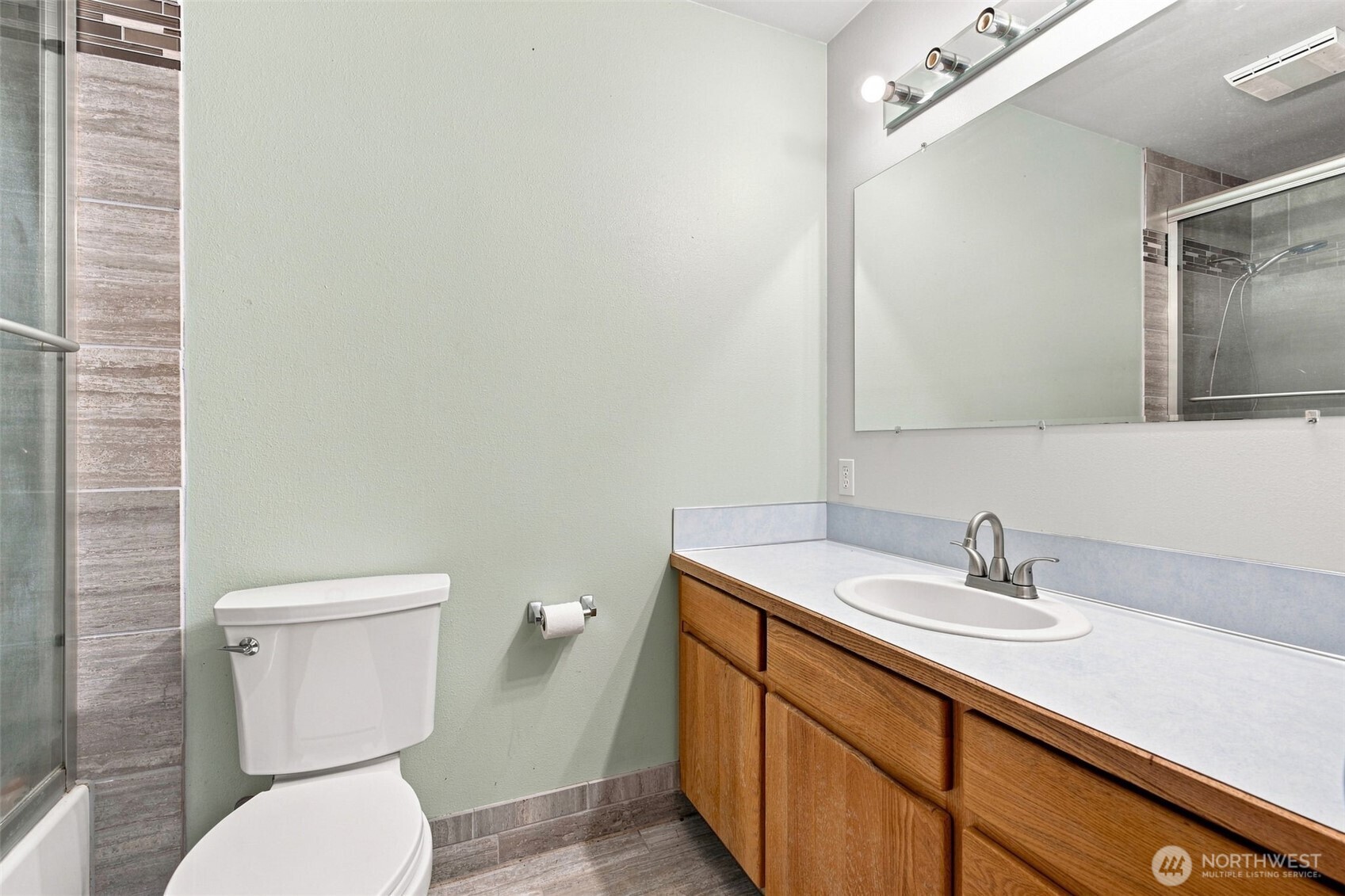 4236 Pennsylvania Property Photo 26