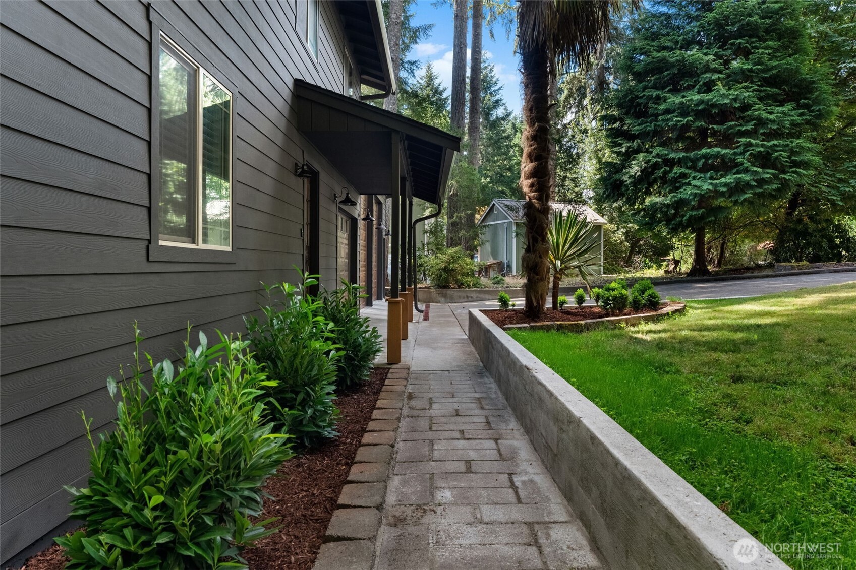 7844 Tanwax Drive Property Photo 3