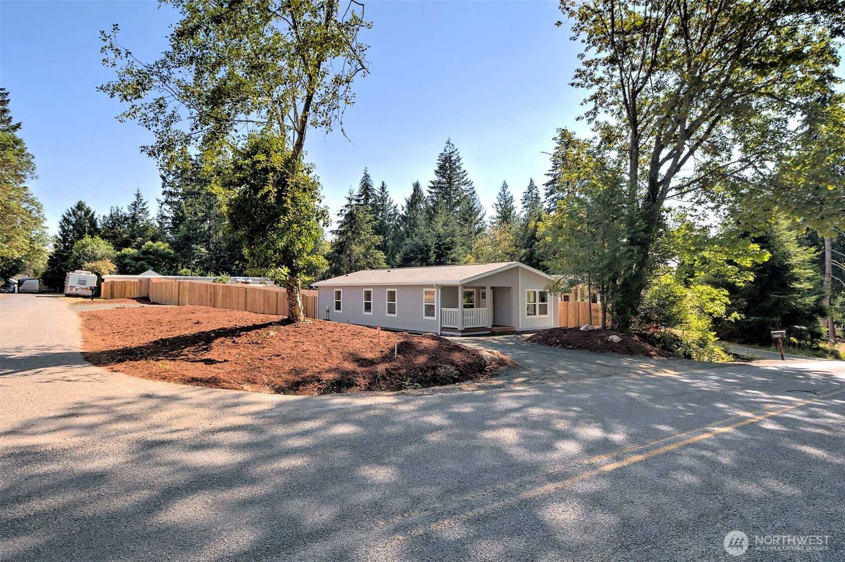 2371 E Crestview Drive Property Photo 27