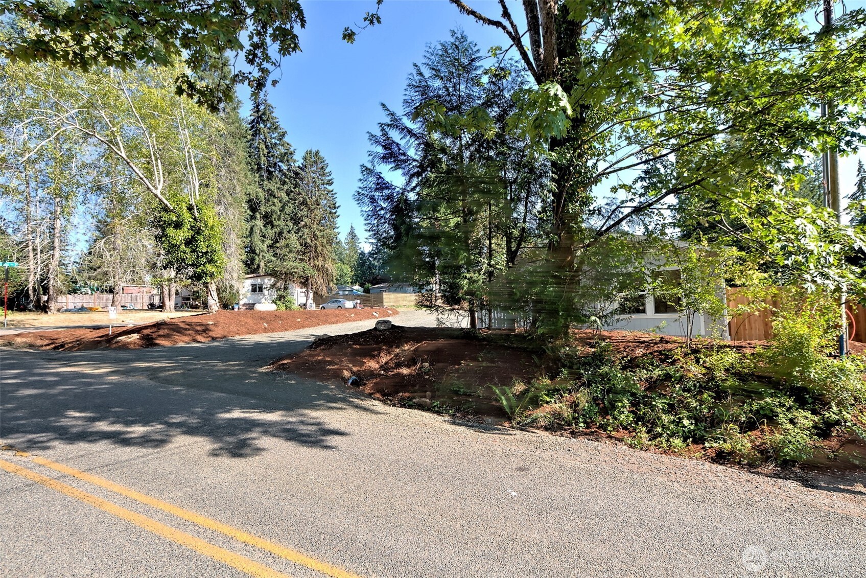 2371 E Crestview Drive Property Photo 29