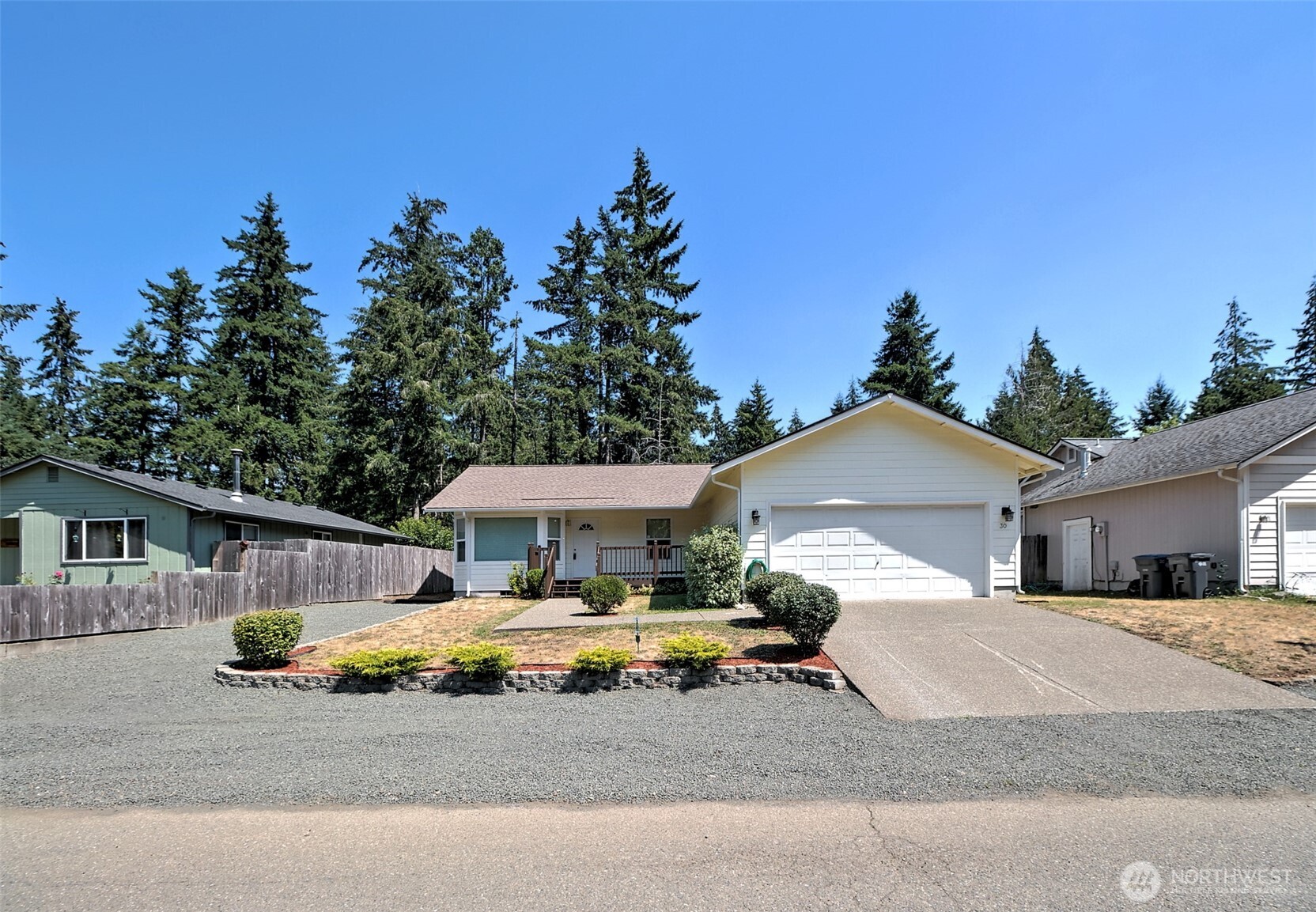 30 E Larch Place Property Photo 1