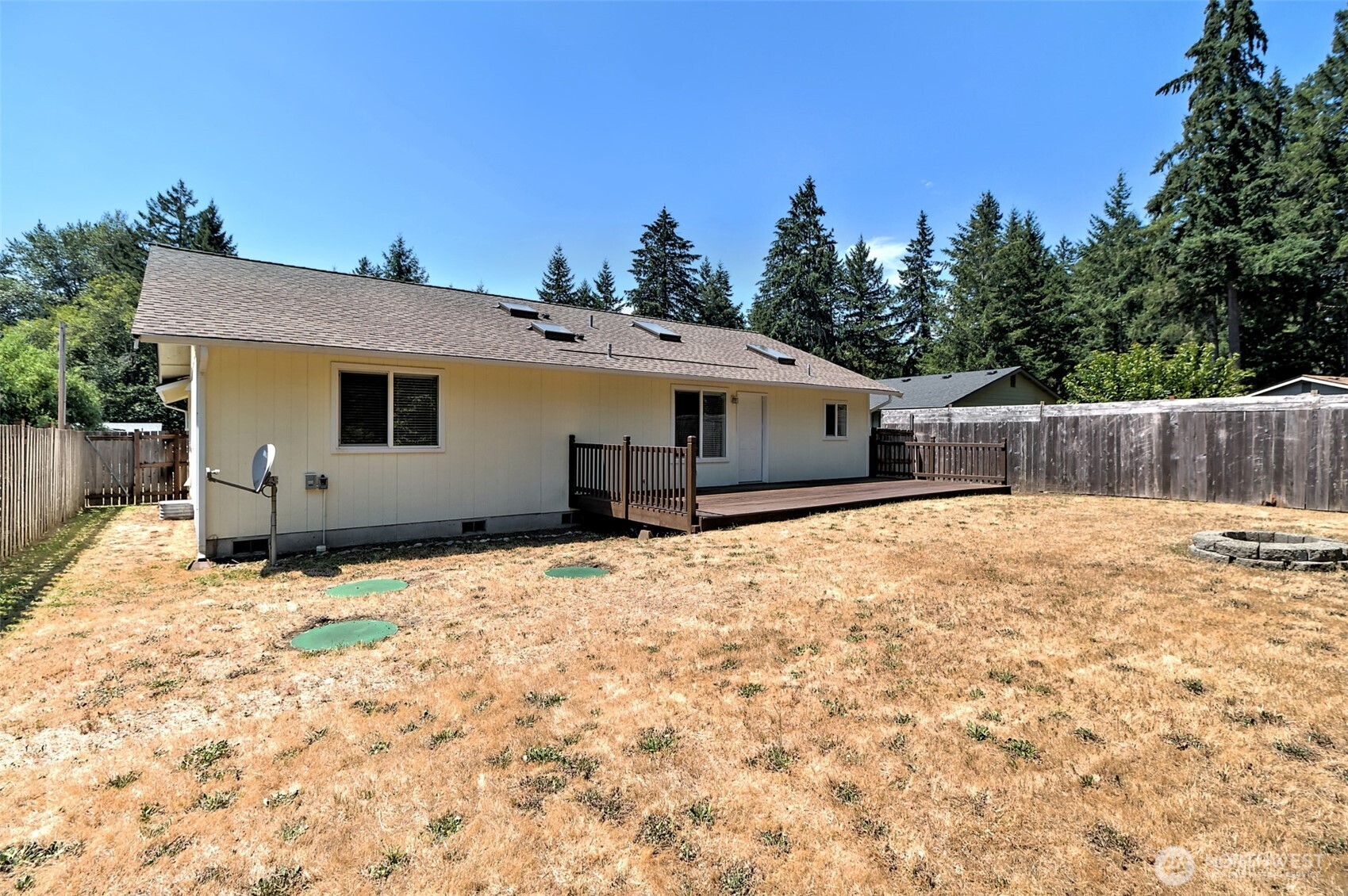 30 E Larch Place Property Photo 26