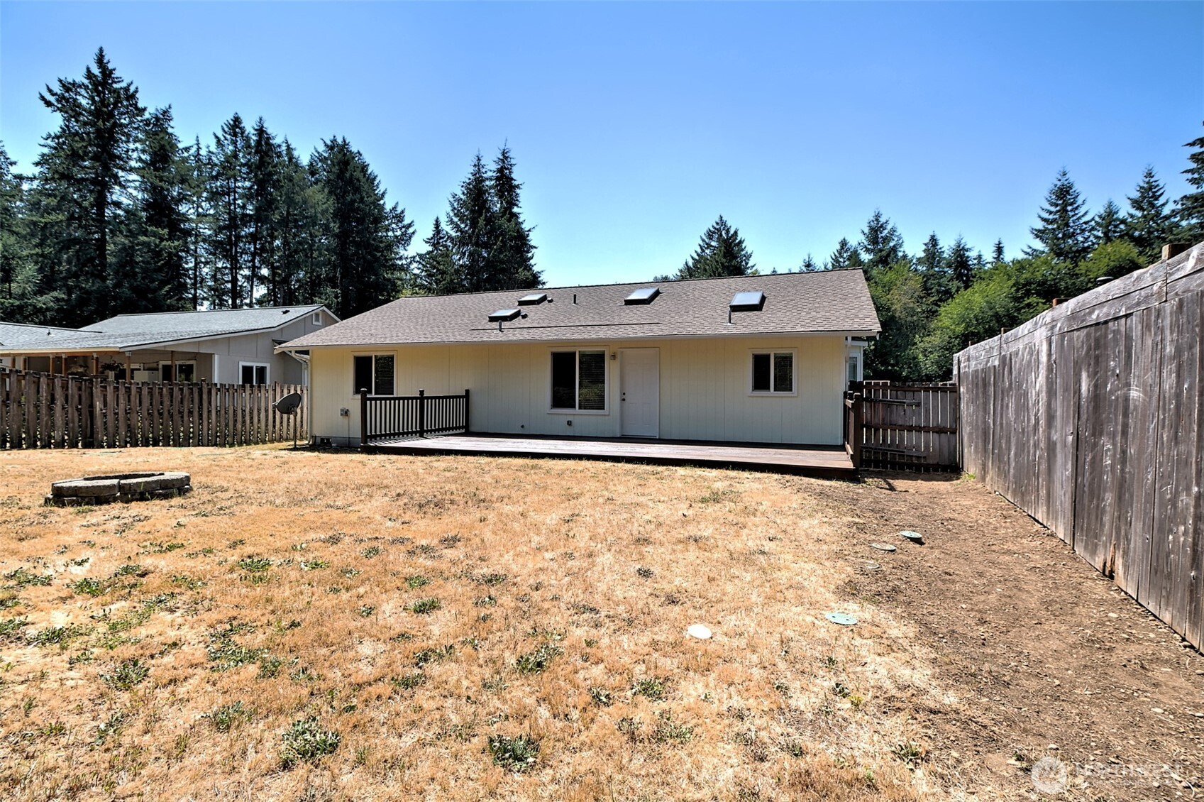 30 E Larch Place Property Photo 27