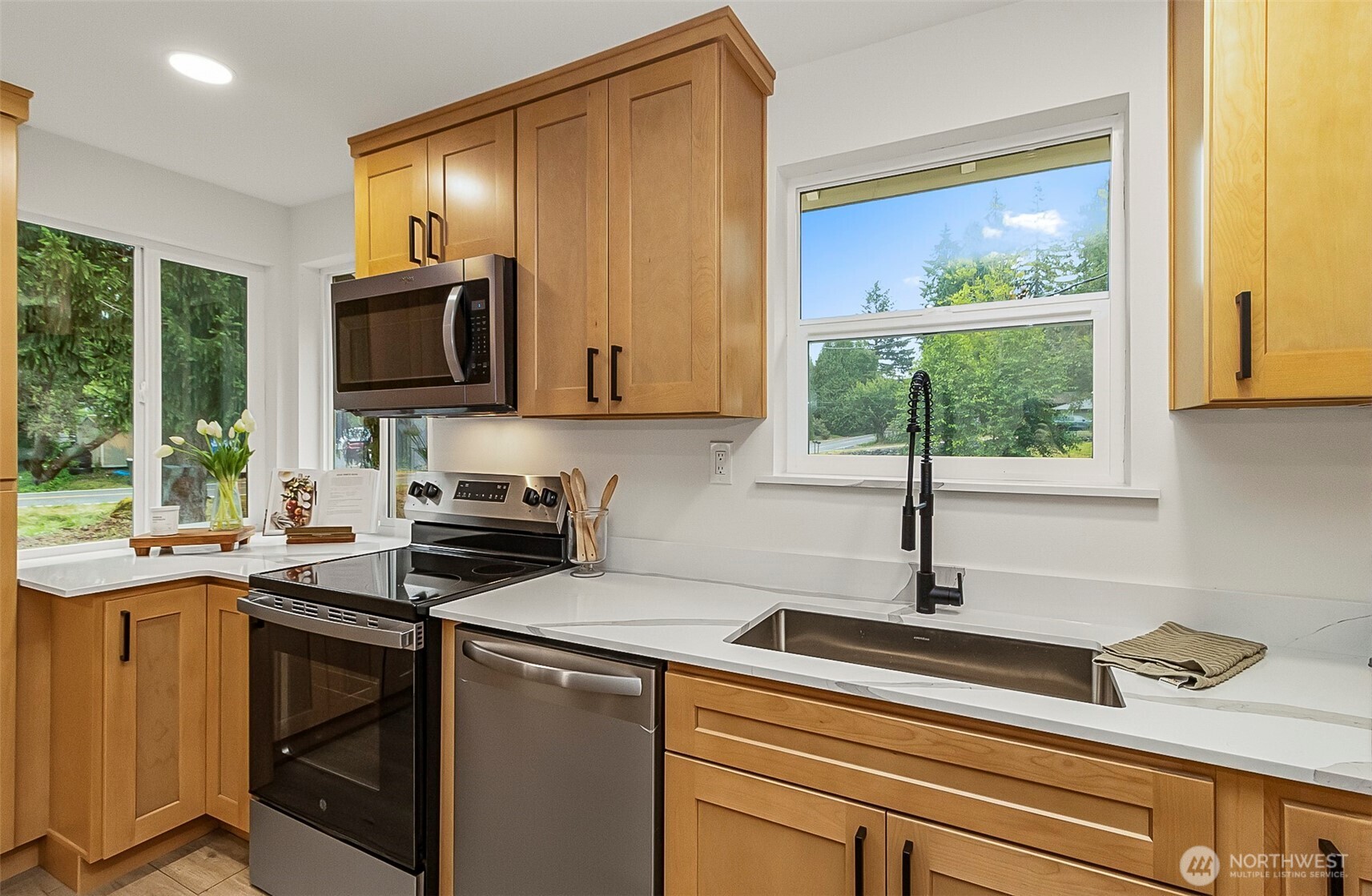 12816 2nd Street Property Photo 16