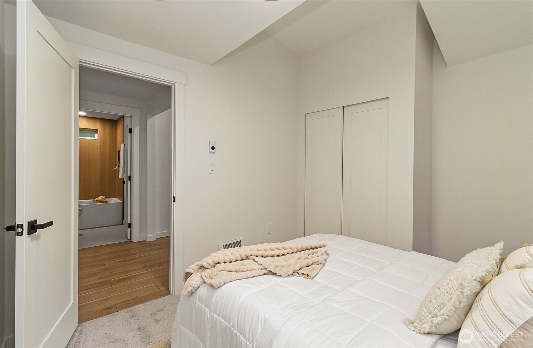 12816 2nd Street Property Photo 23