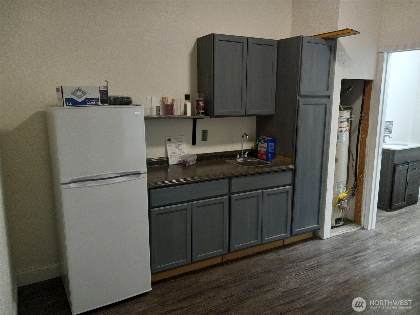 4231 Olympic Avenue Property Photo 6