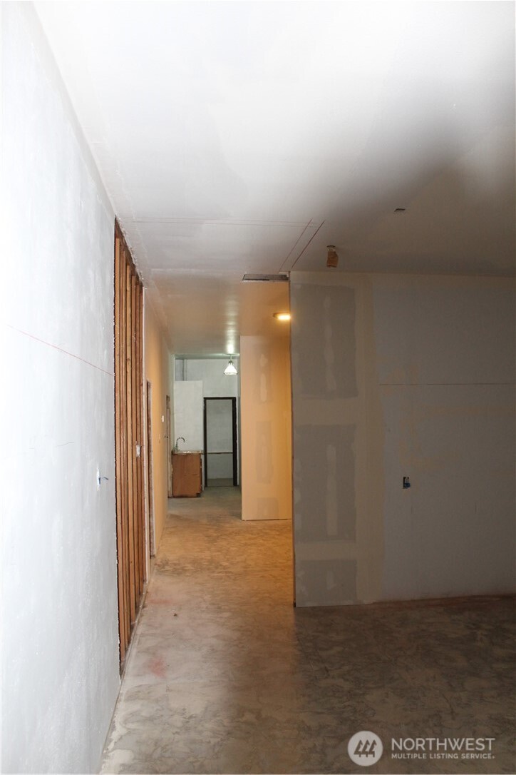 4231 Olympic Avenue Property Photo 11