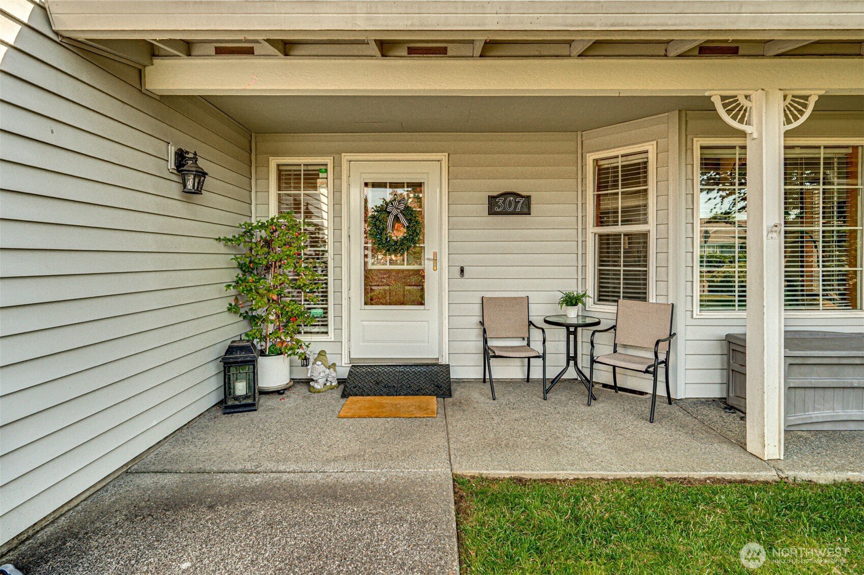 307 Ne 134th Circle Property Photo 4