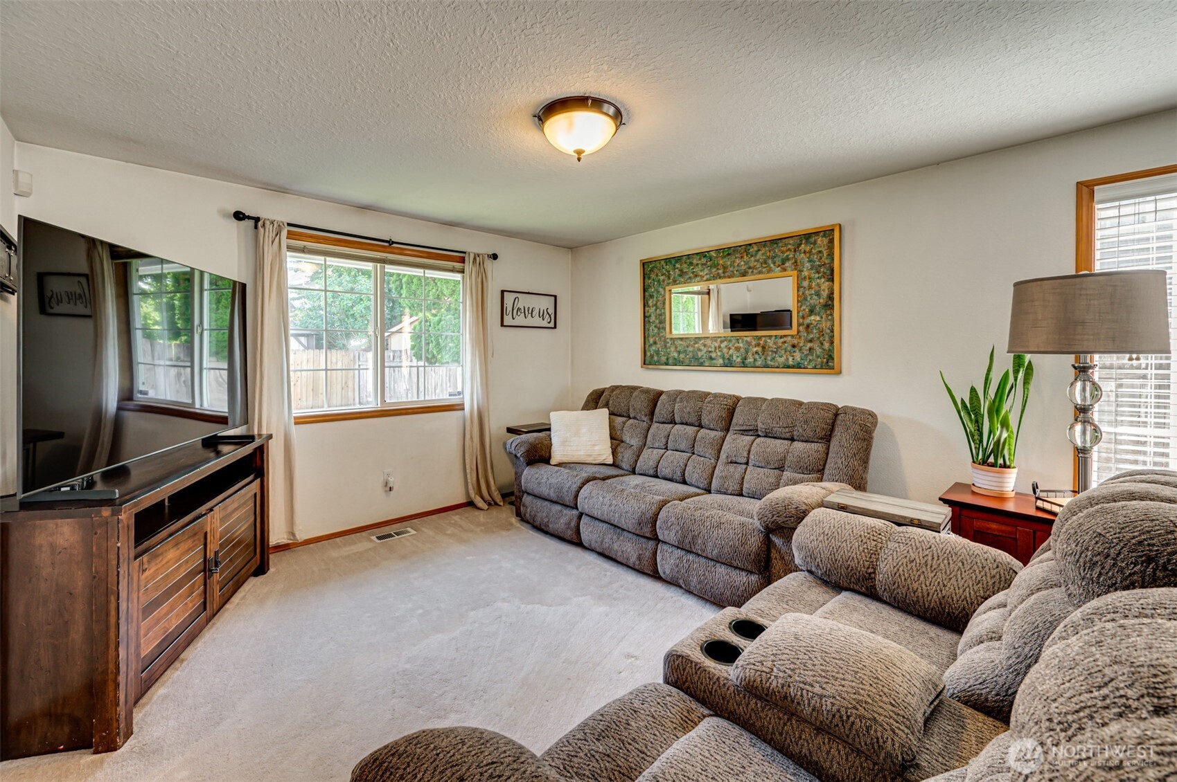 307 Ne 134th Circle Property Photo 8