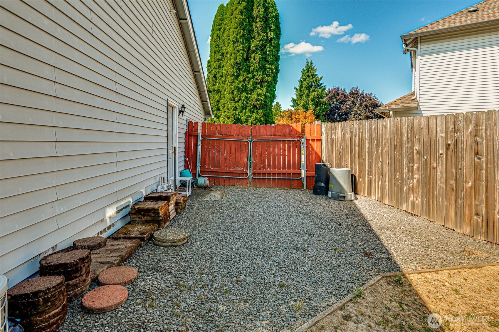 307 Ne 134th Circle Property Photo 35