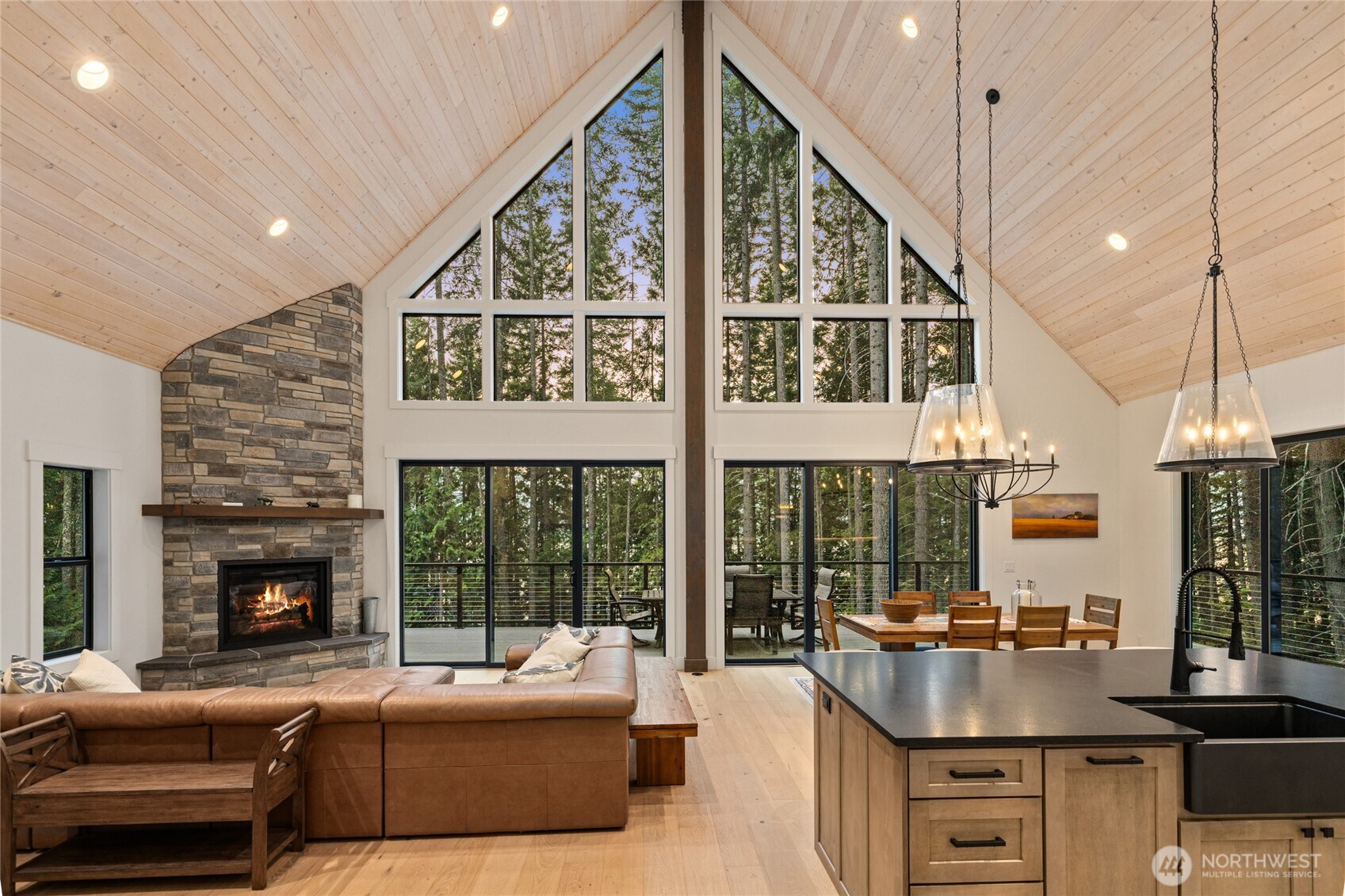 4193 Kachess Dam Road Property Photo 3