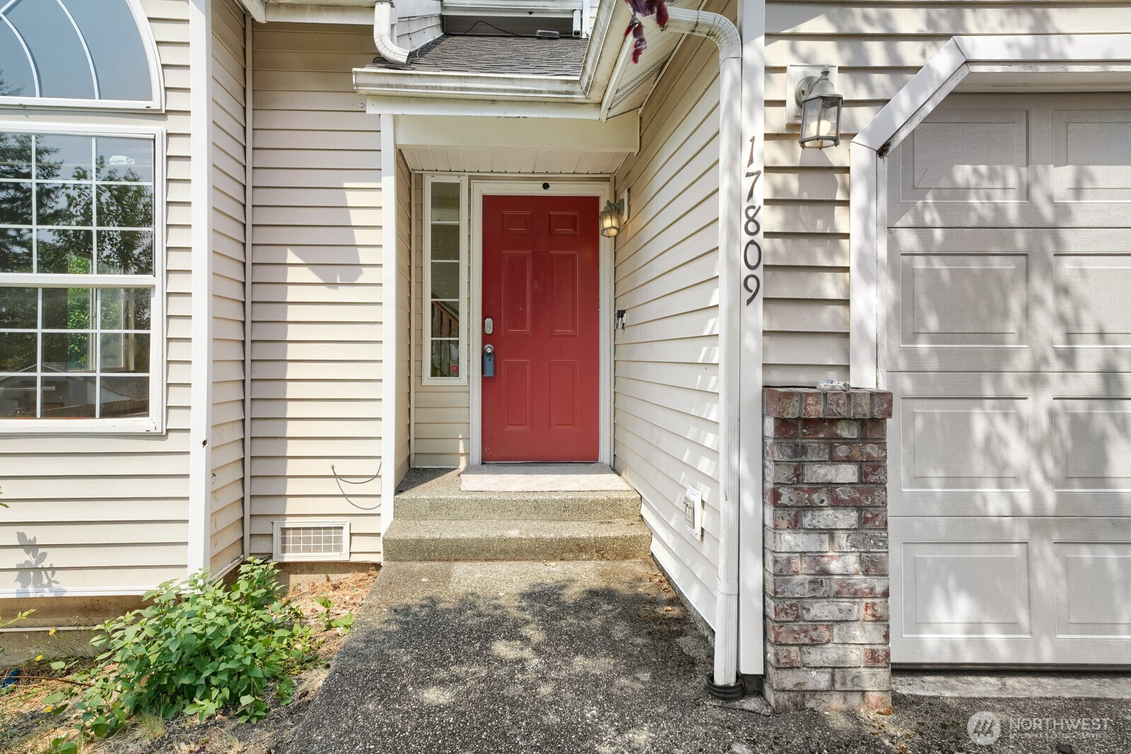 17809 112th Avenue Property Photo 3
