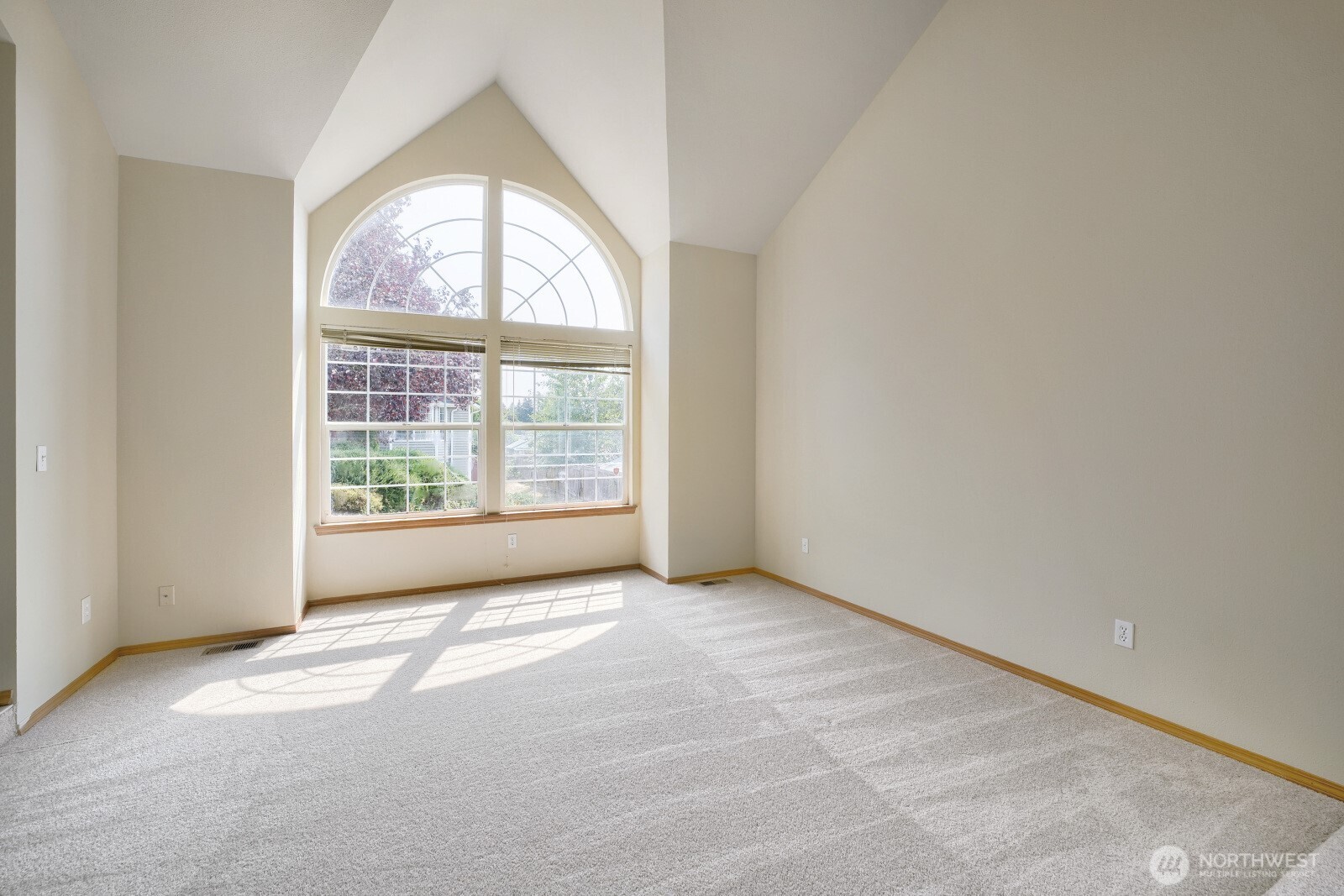 17809 112th Avenue Property Photo 6