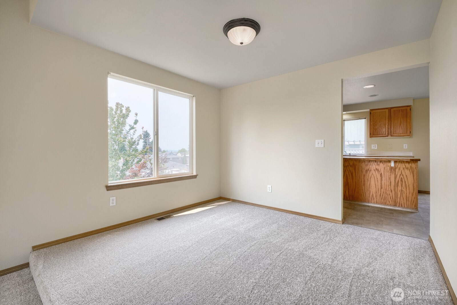 17809 112th Avenue Property Photo 7