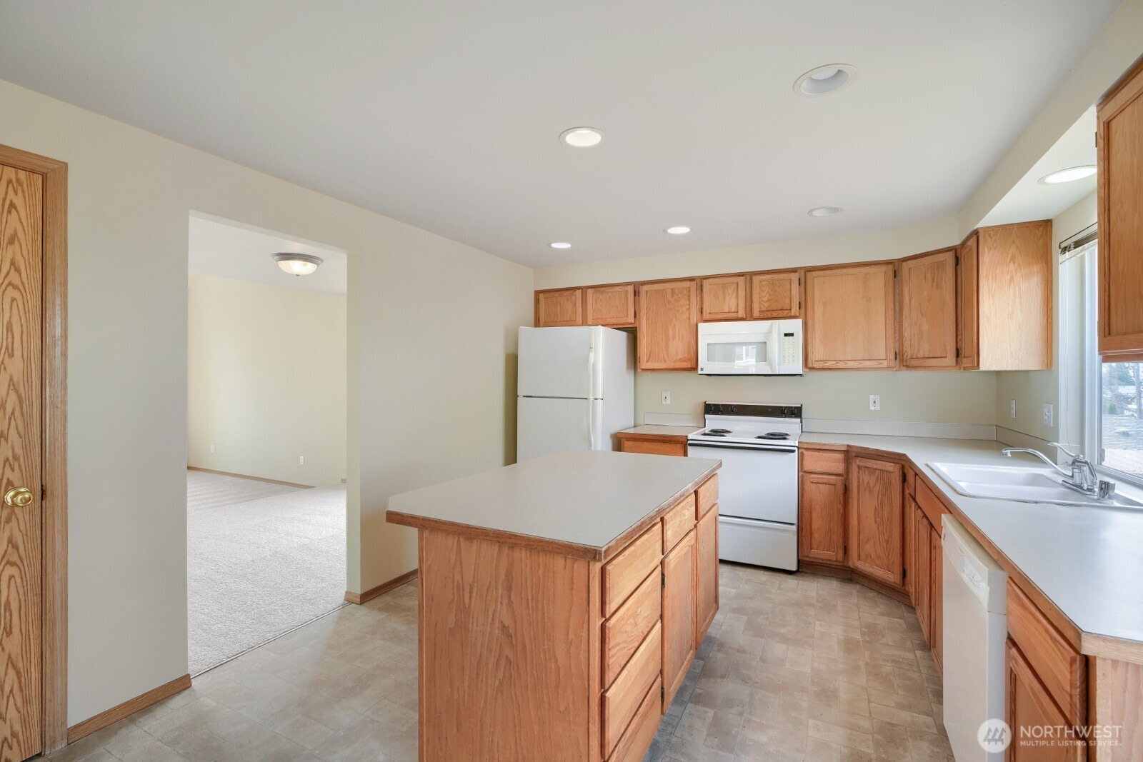 17809 112th Avenue Property Photo 9