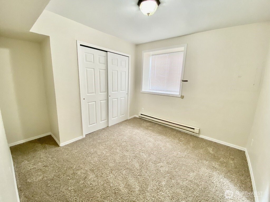 4209 37th Avenue C Property Photo 6