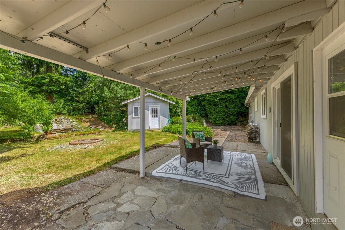 2427 200th Place Property Photo 25
