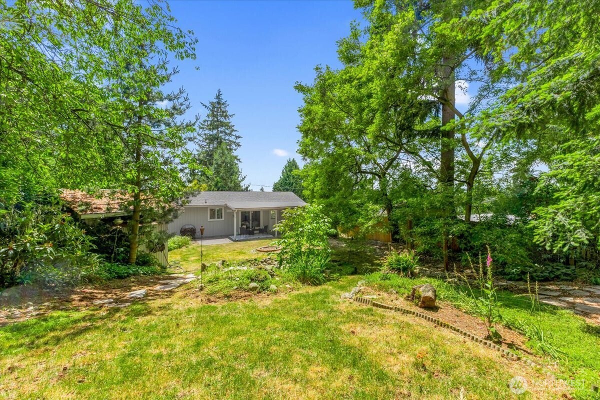 2427 200th Place Property Photo 27