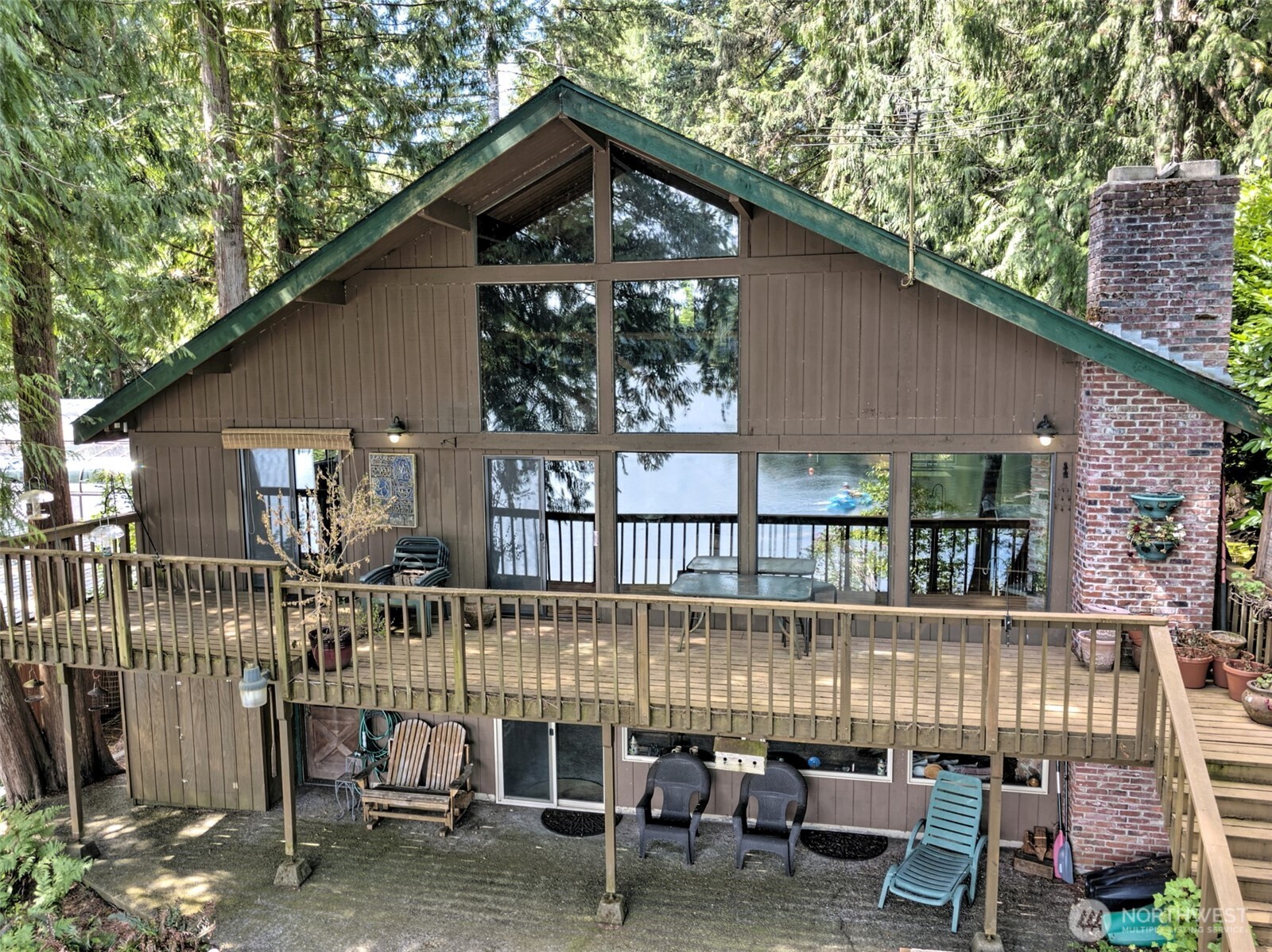 910 E St Andrews Drive Property Photo 1