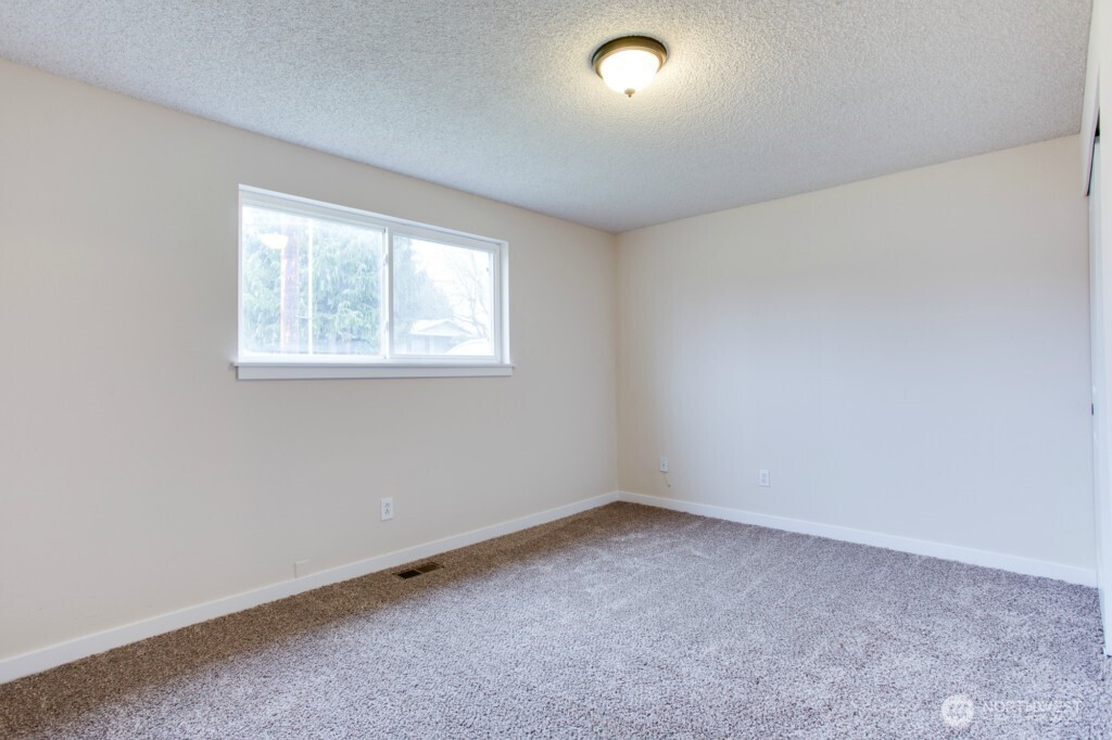 5701 S Mullen Street Property Photo 11