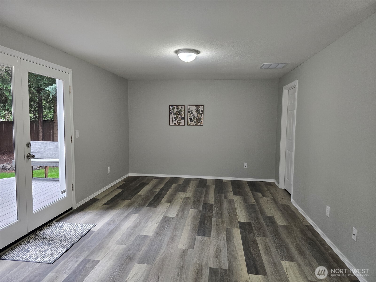 1911 154th Street Ct Property Photo 8