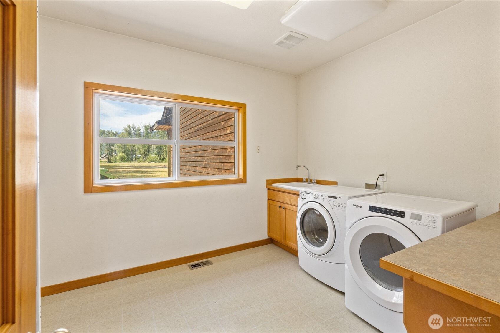 691 Quail Drive Property Photo 17
